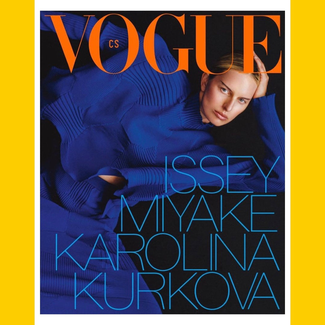 Vogue Czechoslovakia December 2022 (Multiple Covers) [Back issue]